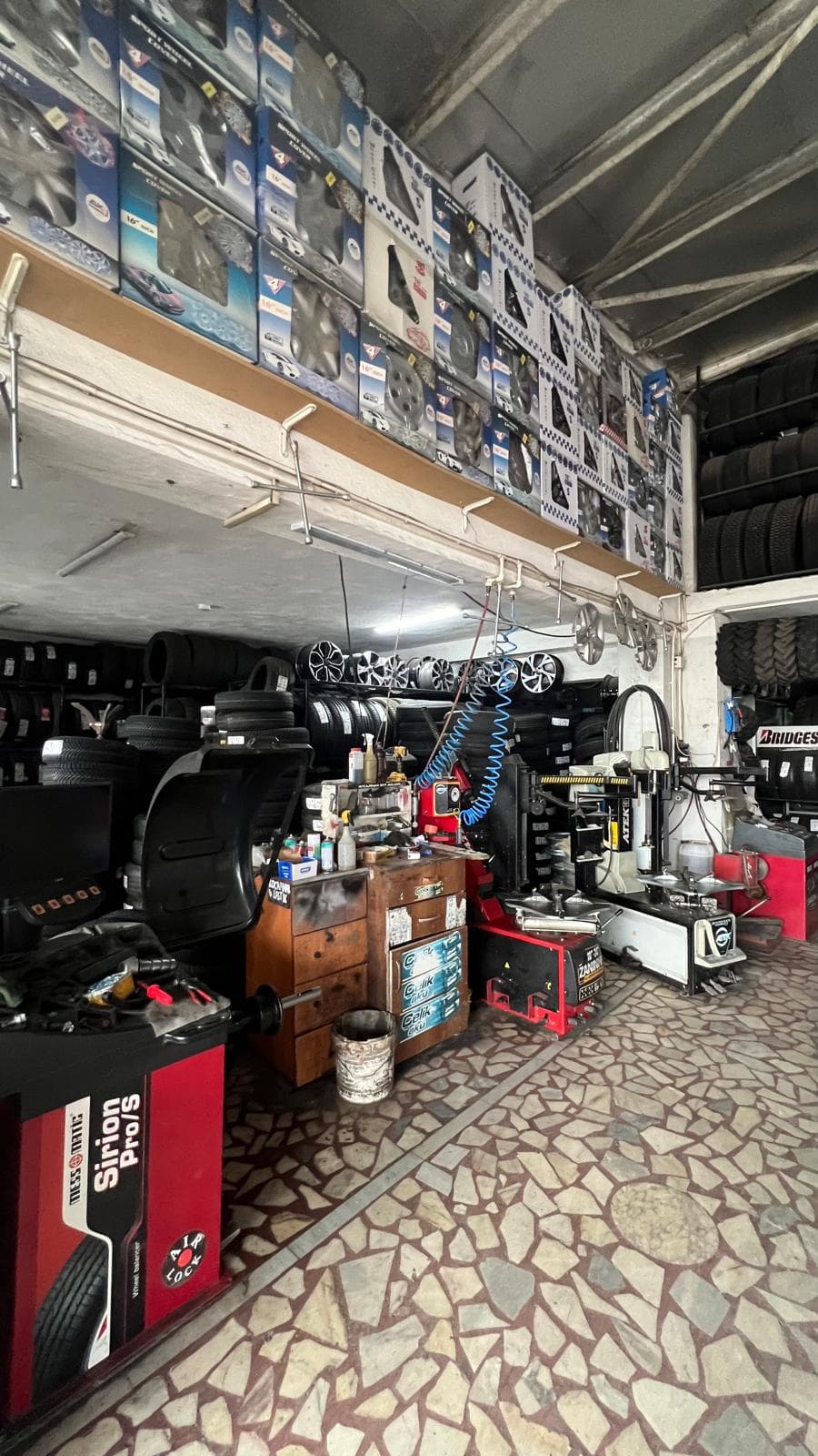 Dükkan Genel Görünüm